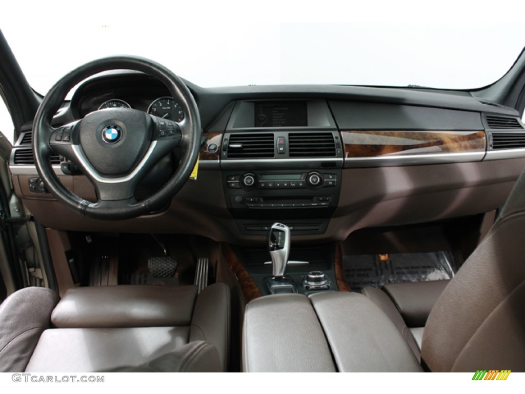 2010 BMW X5 xDrive30i Tobacco Dashboard Photo #76330160