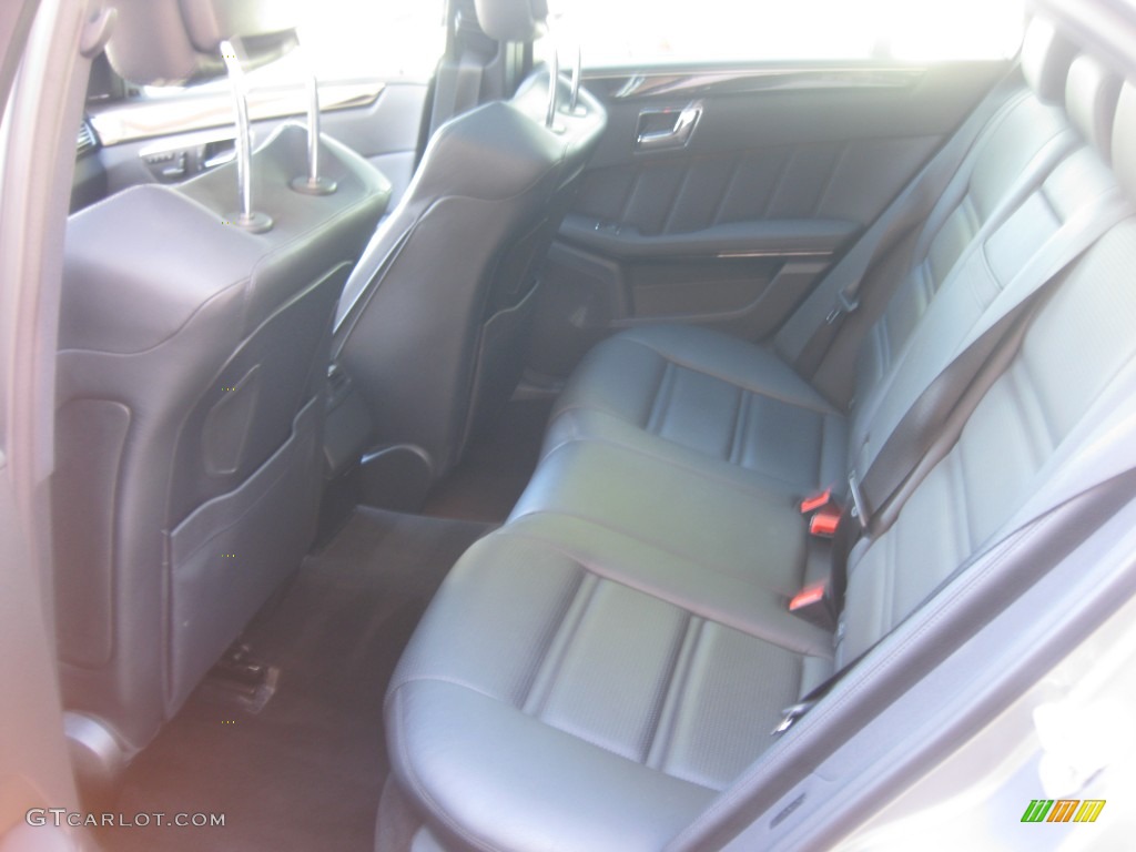 2010 Mercedes-Benz E 63 AMG Sedan Rear Seat Photo #76330565