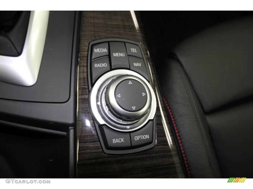 2013 BMW 3 Series 335i Sedan Controls Photo #76334221