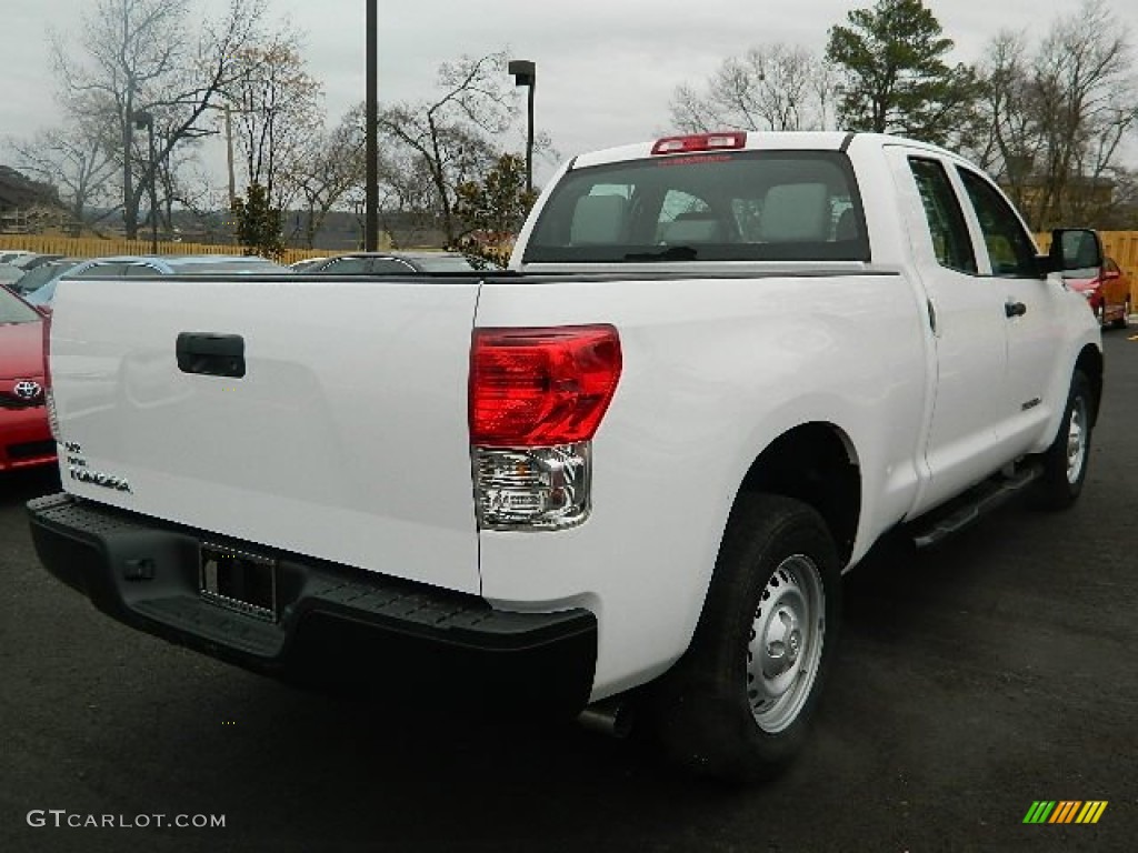 2011 Tundra Double Cab - Super White / Graphite Gray photo #3