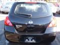 Super Black - Versa 1.8 S Hatchback Photo No. 4