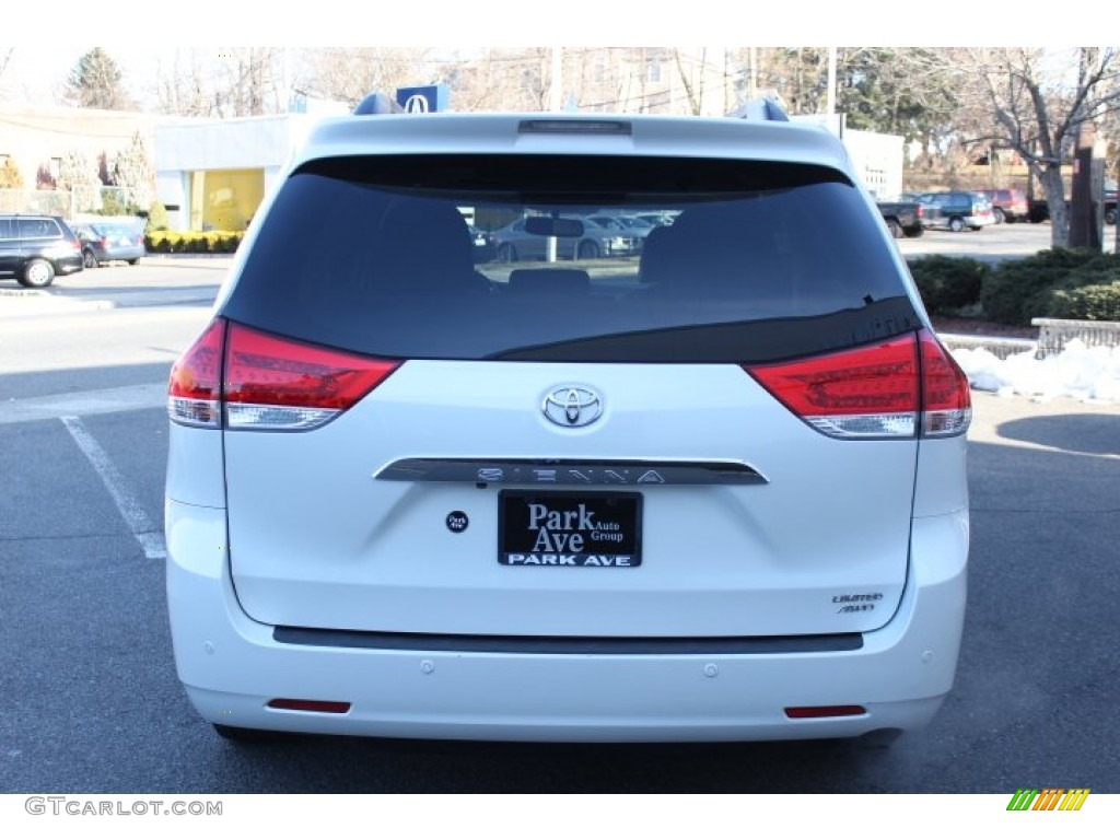 2011 Sienna Limited AWD - Blizzard White Pearl / Bisque photo #6