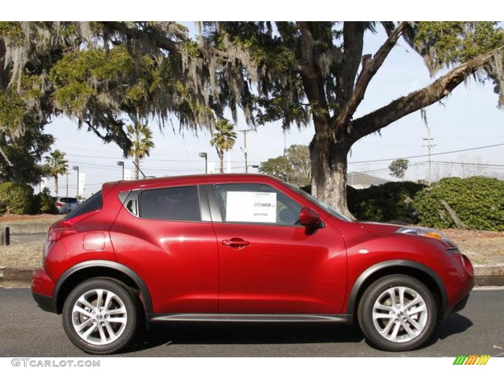 Cayenne Red 2013 Nissan Juke SV Exterior Photo #76338202