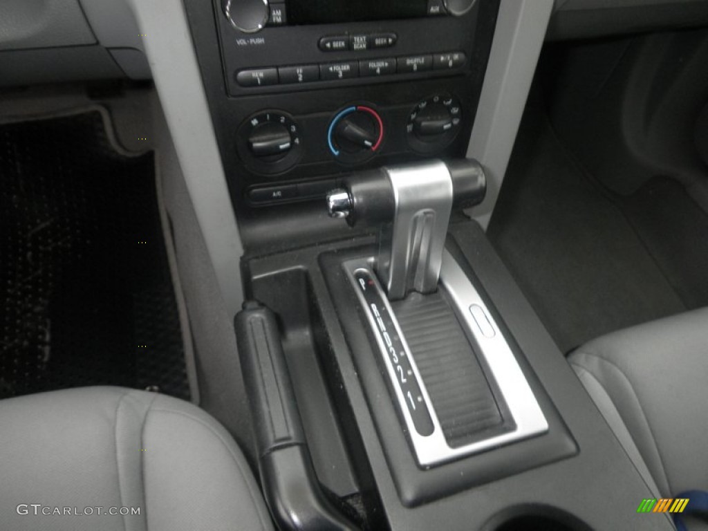 2008 Ford Mustang V6 Deluxe Convertible 5 Speed Automatic Transmission Photo #76338349