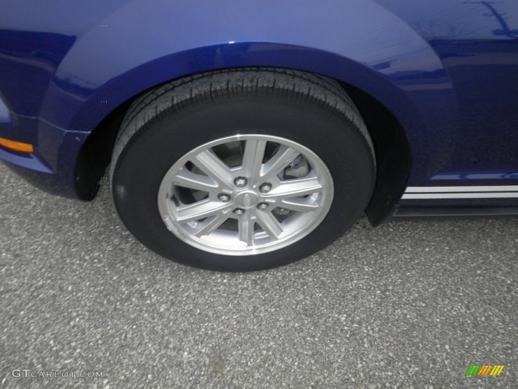 2008 Ford Mustang V6 Deluxe Convertible Wheel Photo #76338455