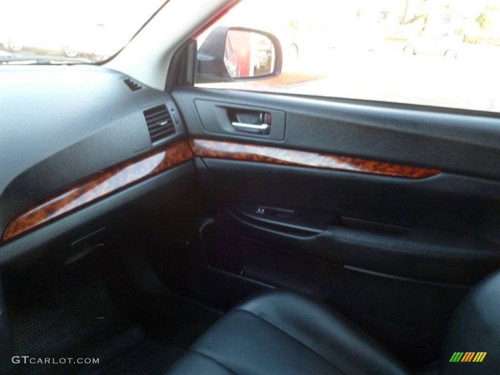 2011 Outback 3.6R Limited Wagon - Graphite Gray Metallic / Off Black photo #20