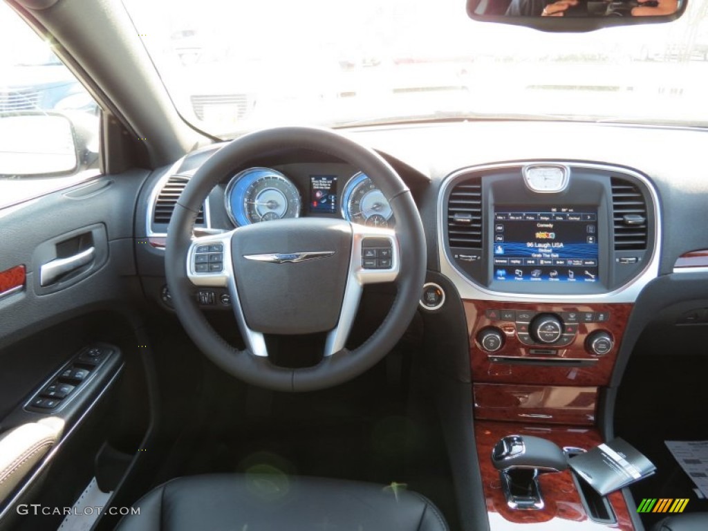 2013 300  - Billet Silver Metallic / Black photo #8