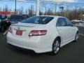 Super White - Camry SE Photo No. 4