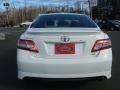 Super White - Camry SE Photo No. 5