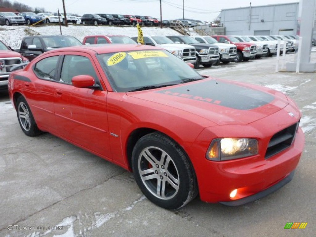 Inferno Red Crystal Pearl 2006 Dodge Charger R/T Daytona Exterior Photo #76340028