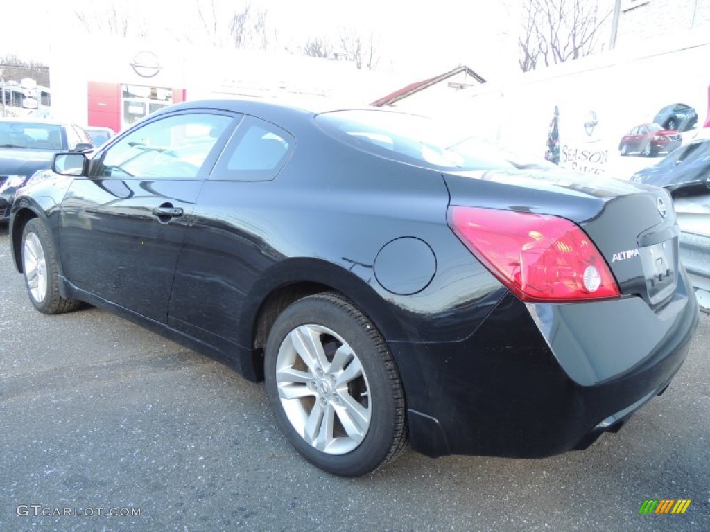 2012 Altima 2.5 S Coupe - Super Black / Charcoal photo #5