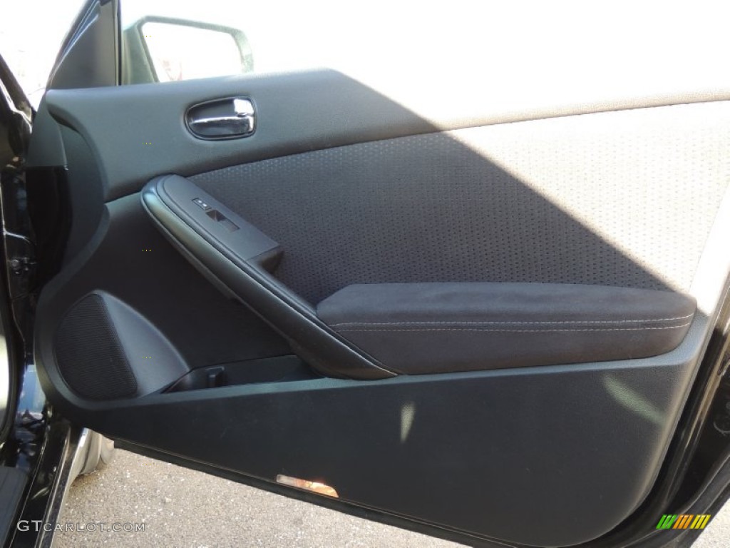 2012 Altima 2.5 S Coupe - Super Black / Charcoal photo #8