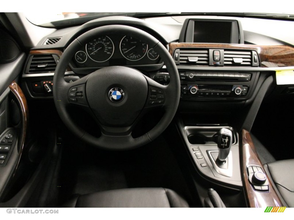 2013 3 Series 328i Sedan - Black Sapphire Metallic / Black photo #6