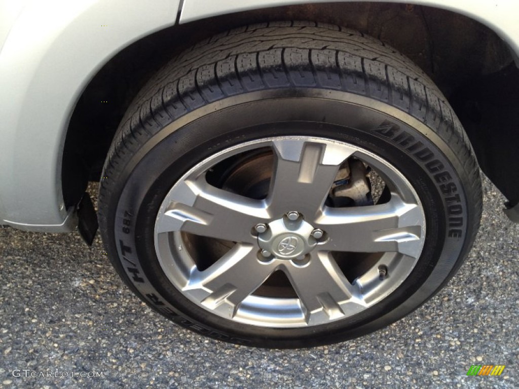2008 Toyota RAV4 Sport V6 4WD Wheel Photos
