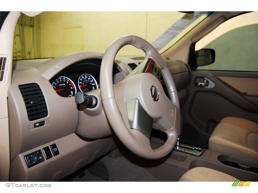 2008 Frontier LE Crew Cab - Storm Grey / Beige photo #11