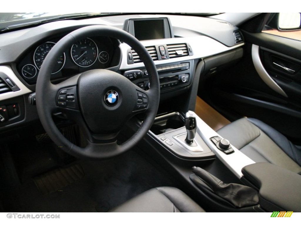 Black Interior 2013 BMW 3 Series 328i xDrive Sedan Photo #76341543