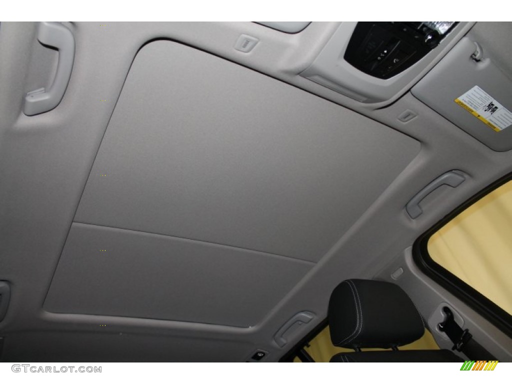 2013 X3 xDrive 28i - Alpine White / Black photo #11