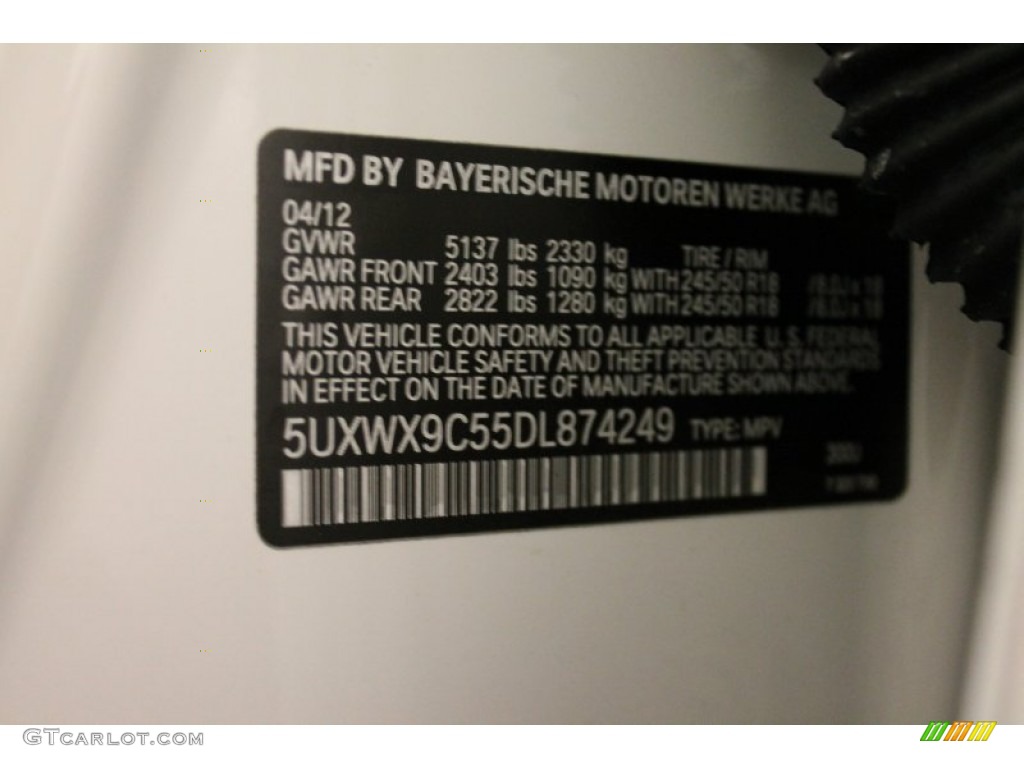 2013 X3 xDrive 28i - Alpine White / Black photo #15