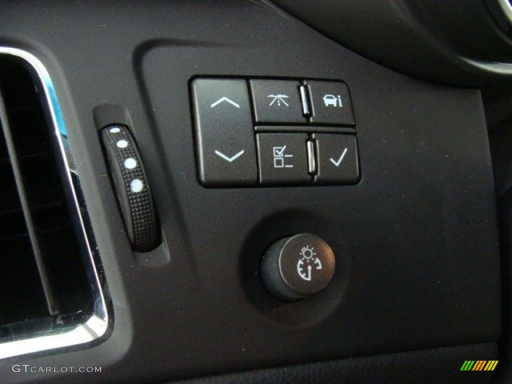 2013 Cadillac CTS -V Sport Wagon Controls Photo #76344574