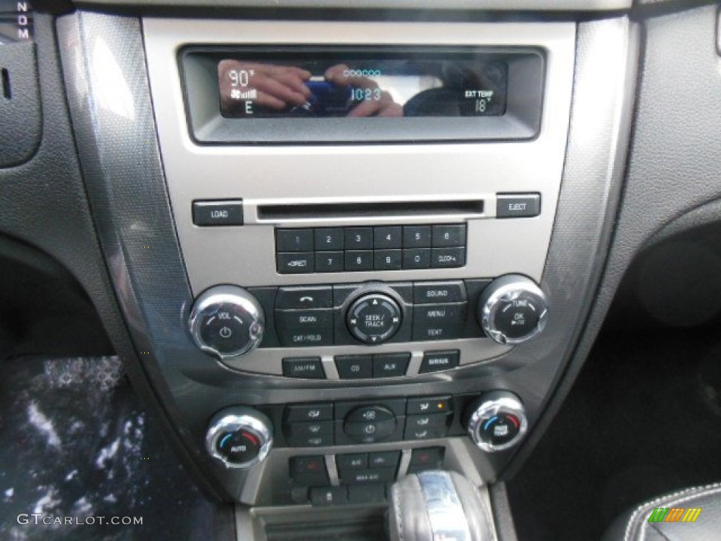 2010 Fusion SEL V6 - Red Candy Metallic / Charcoal Black photo #18