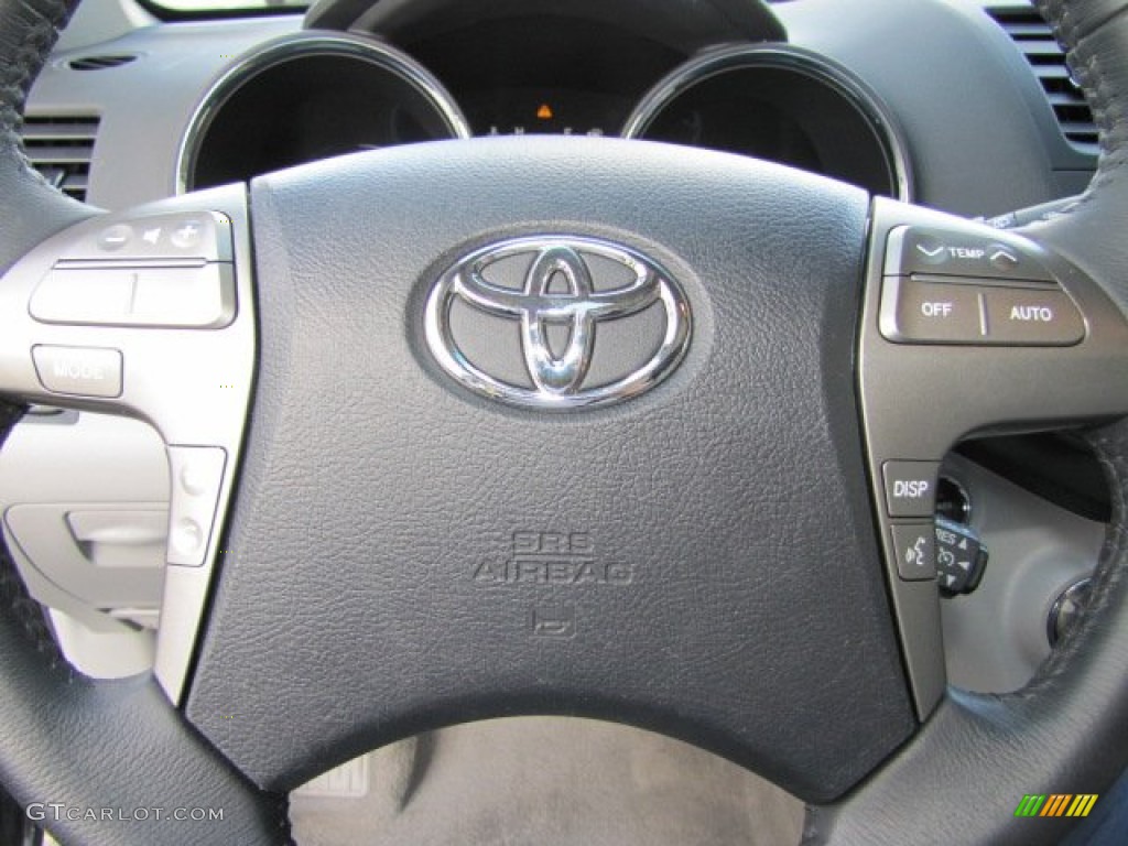 2008 Toyota Highlander Hybrid Limited 4WD Controls Photo #76347235