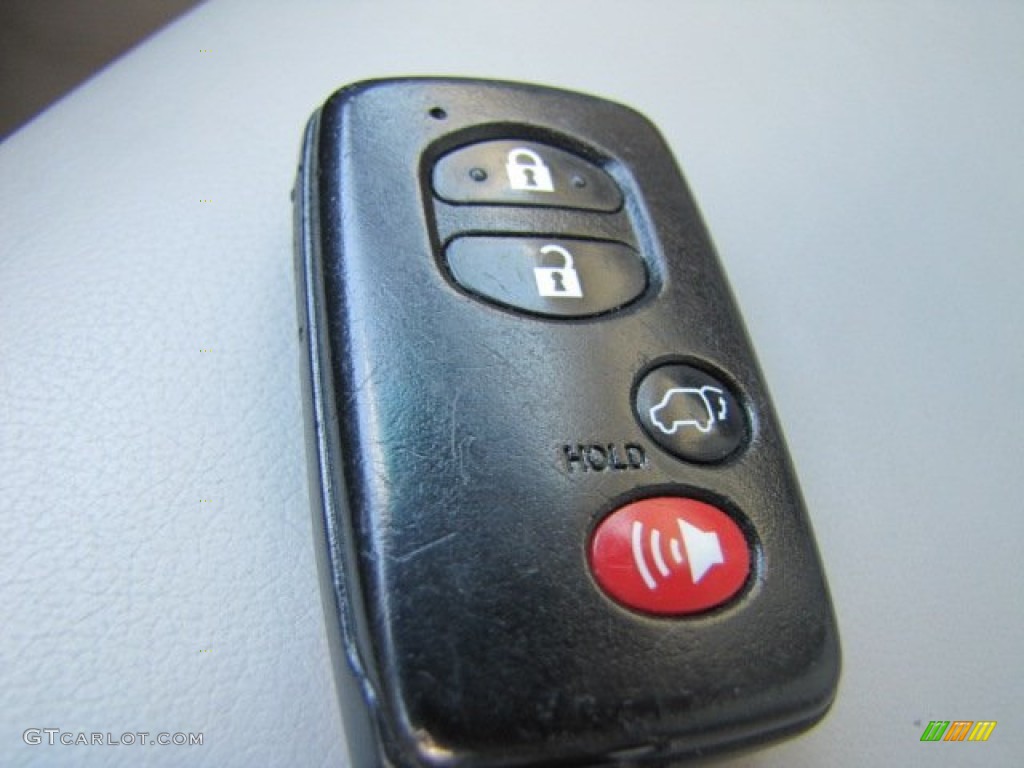 2008 Toyota Highlander Hybrid Limited 4WD Keys Photos