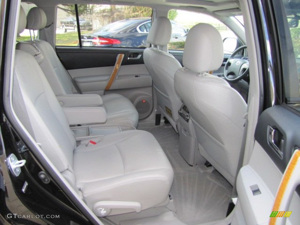 2008 Toyota Highlander Hybrid Limited 4WD Rear Seat Photo #76347442
