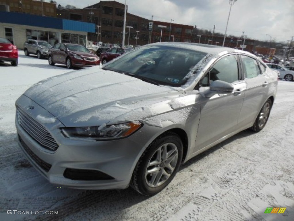 2013 Fusion SE - Ingot Silver Metallic / Charcoal Black photo #4