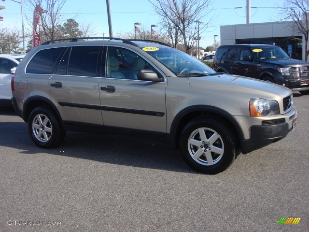 Ash Gold Metallic 2003 Volvo XC90 T6 AWD Exterior Photo #76349737