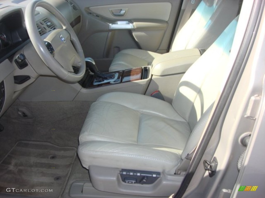 Taupe Interior 2003 Volvo XC90 T6 AWD Photo #76349851