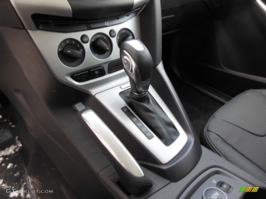 2013 Ford Focus SE Hatchback 6 Speed Automatic Transmission Photo #76350169