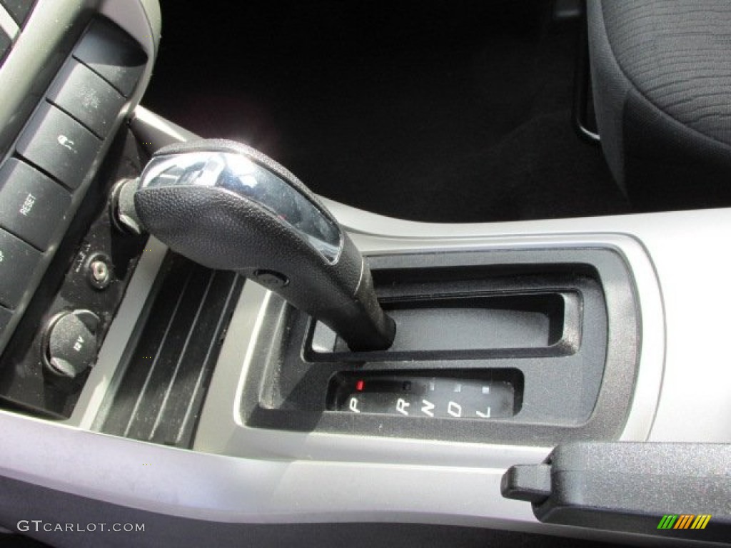 2011 Ford Focus SE Sedan Transmission Photos