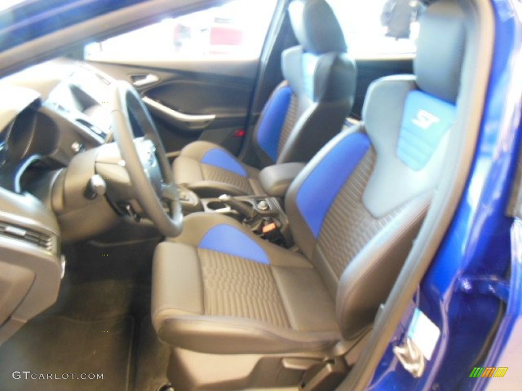 ST Performance Blue Recaro Seats Interior 2013 Ford Focus ST Hatchback Photo #76350418