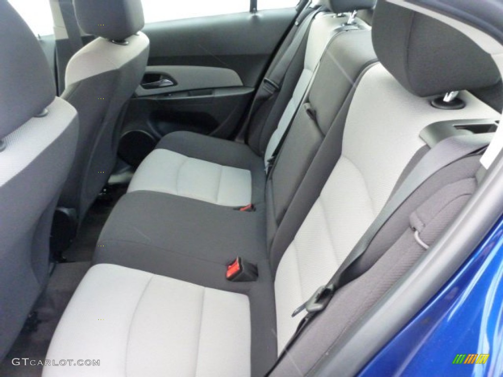 2013 Chevrolet Cruze LS Rear Seat Photo #76350822