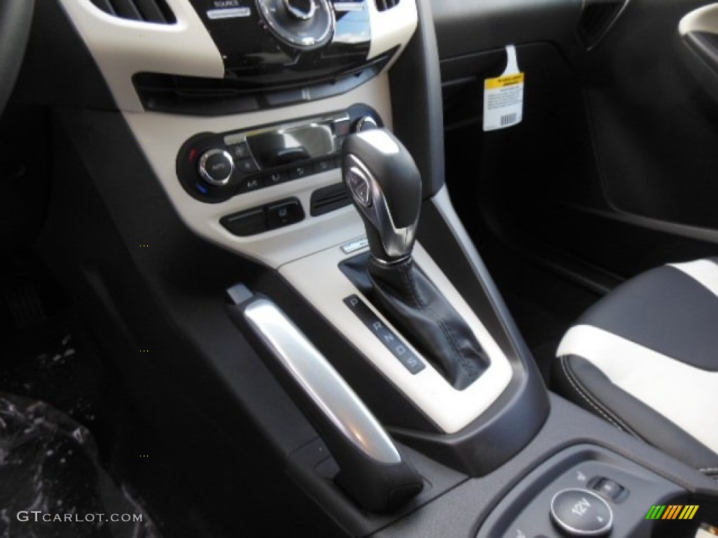 2013 Ford Focus Titanium Hatchback 6 Speed Automatic Transmission Photo #76350862