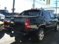 Black - Avalanche LTZ 4x4 Photo No. 4
