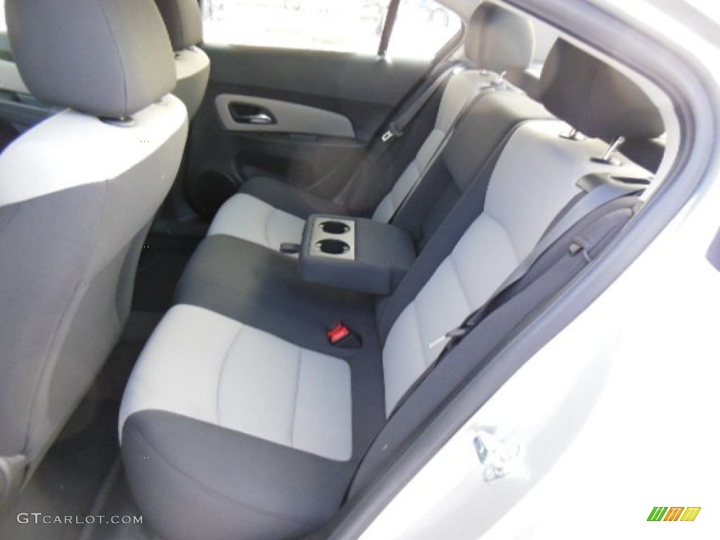 2013 Chevrolet Cruze LS Rear Seat Photo #76353051