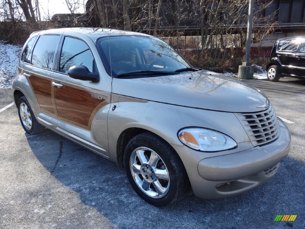 2004 PT Cruiser Limited Turbo - Light Almond Pearl Metallic / Dark Slate Gray photo #4