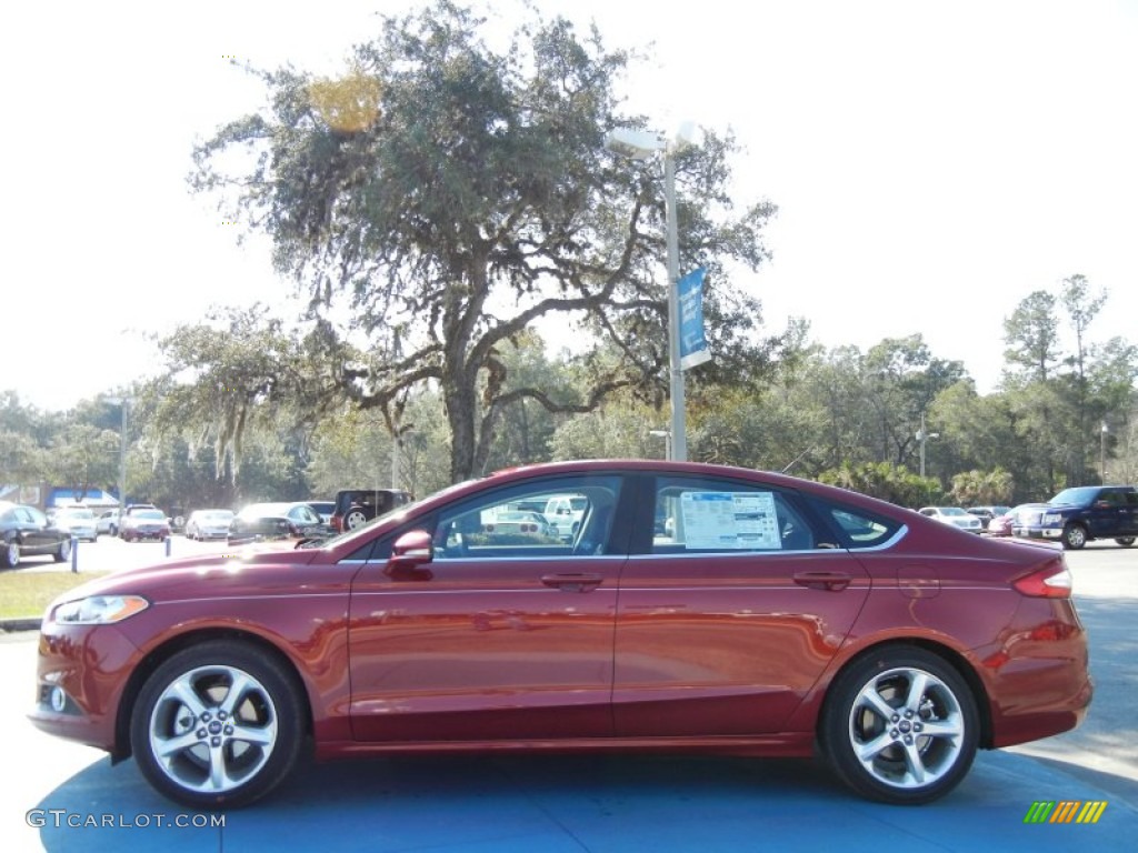 2013 Fusion SE 1.6 EcoBoost - Ruby Red Metallic / Charcoal Black photo #2