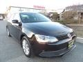 Black - Jetta SE Sedan Photo No. 1