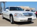 2003 Vibrant White Lincoln Town Car Signature  photo #2