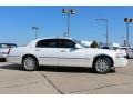 2003 Vibrant White Lincoln Town Car Signature  photo #6