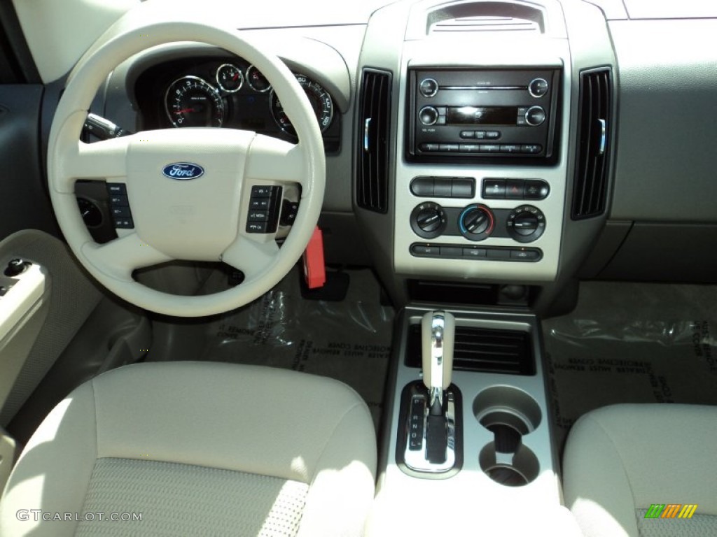 2010 Edge SE - Dark Ink Blue Metallic / Medium Light Stone photo #24