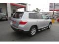 Classic Silver Metallic - Highlander SE Photo No. 7