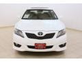 Super White - Camry SE Photo No. 2