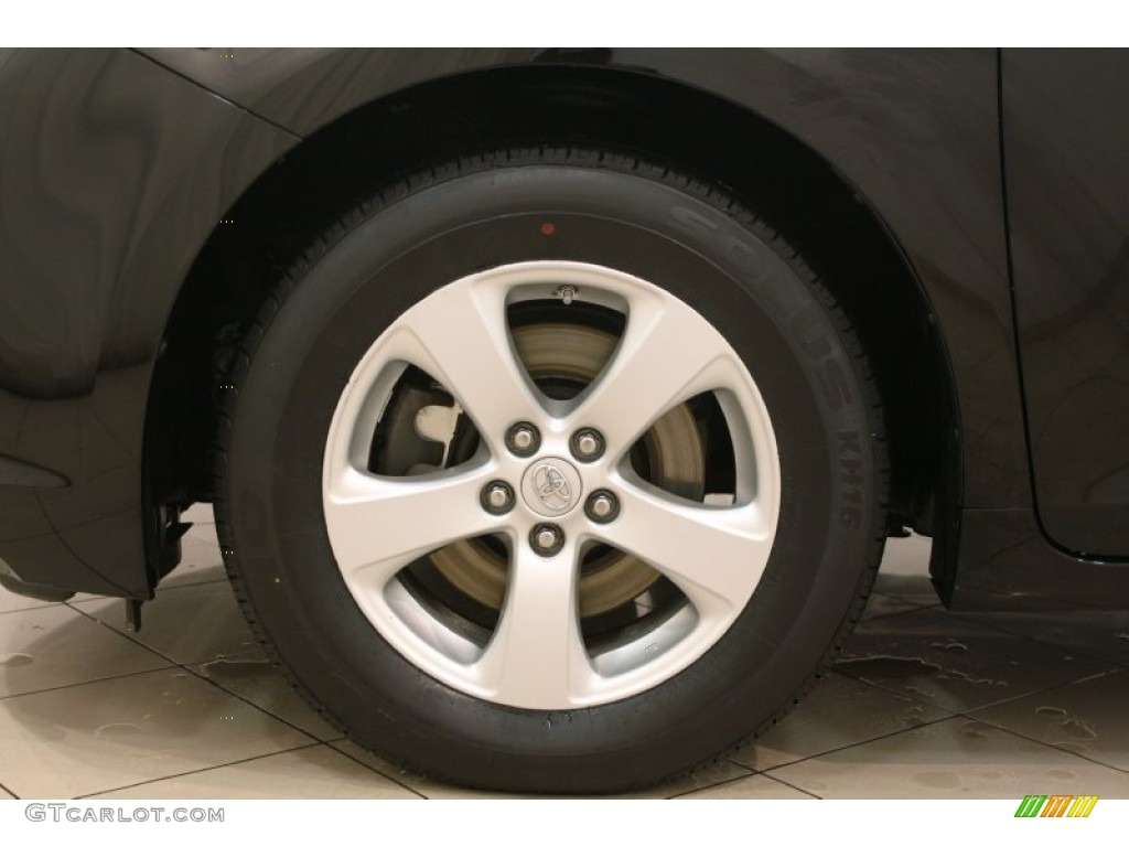 2011 Toyota Sienna LE Wheel Photo #76367281