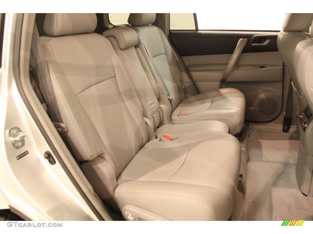 2010 Highlander SE 4WD - Classic Silver Metallic / Ash photo #15