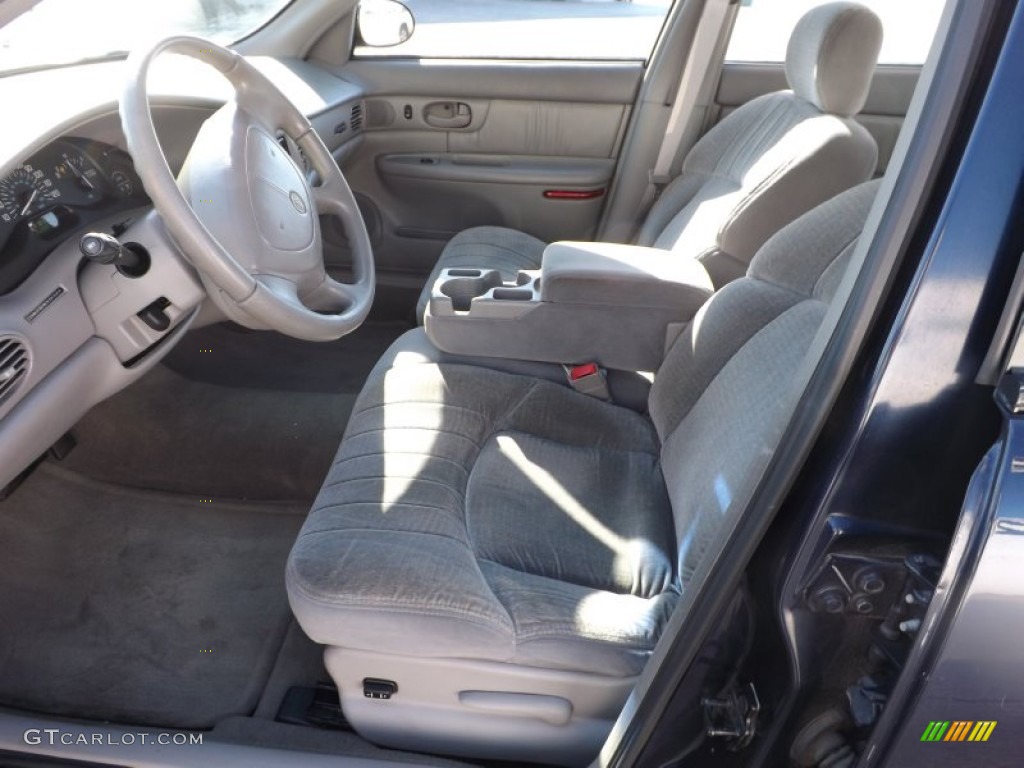 Medium Gray Interior 2001 Buick Century Custom Photo #76368262