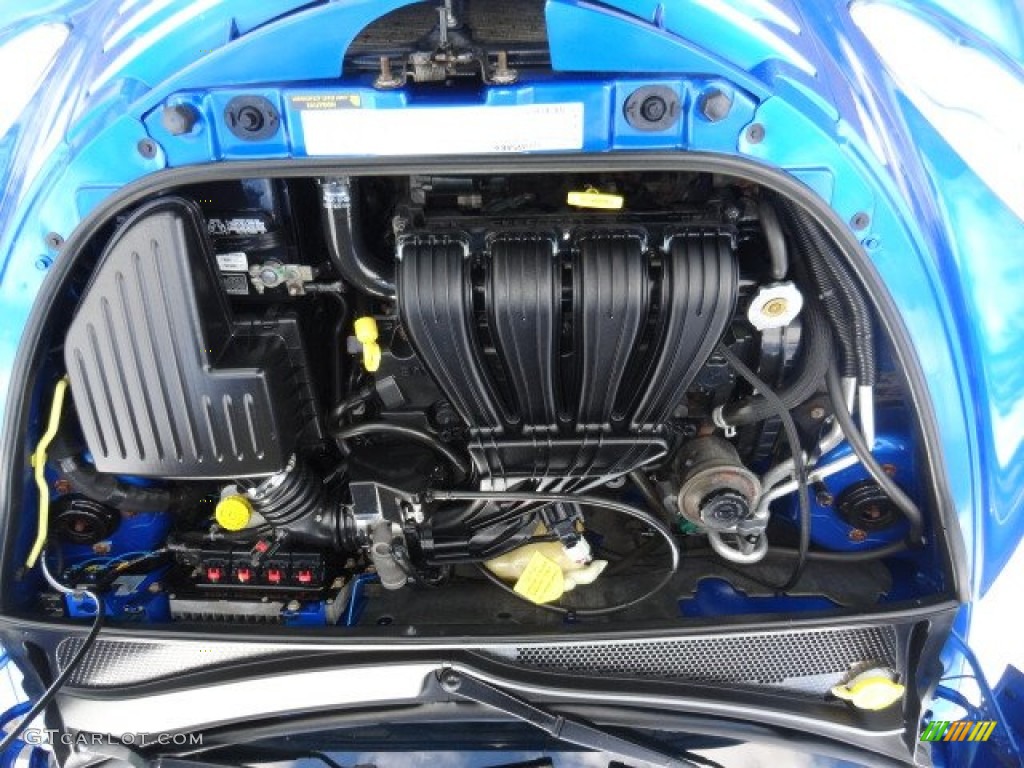 2006 Chrysler PT Cruiser Standard PT Cruiser Model 2.4 Liter DOHC 16 Valve 4 Cylinder Engine Photo #76368364