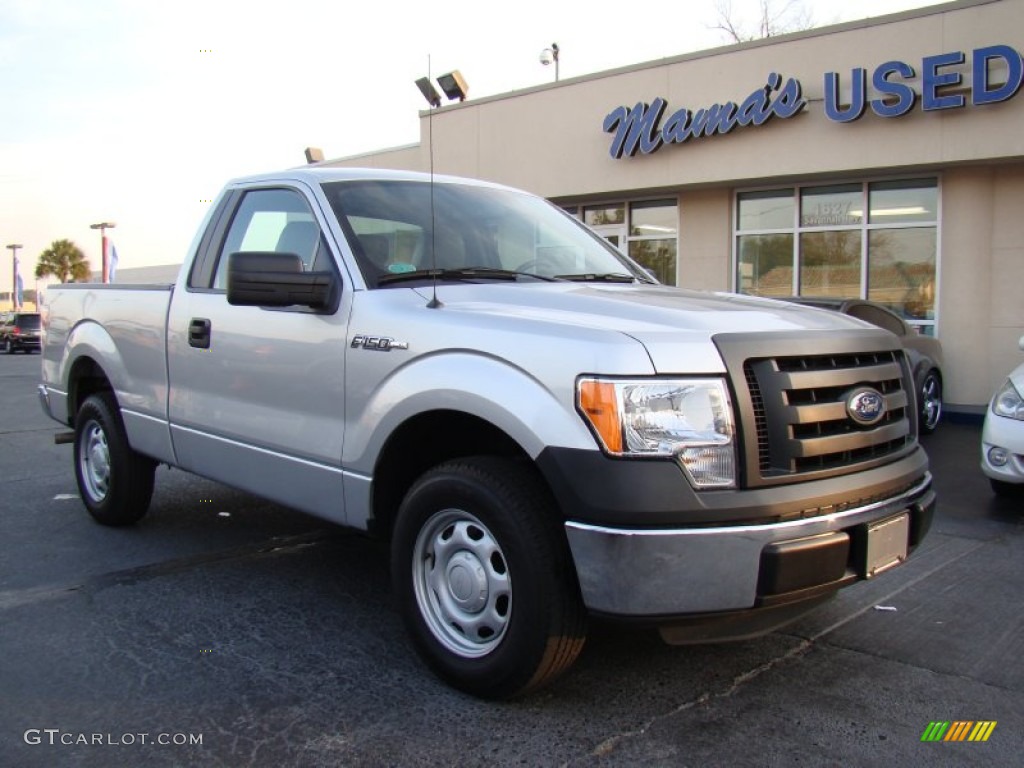 2012 F150 XL Regular Cab - Ingot Silver Metallic / Steel Gray photo #1